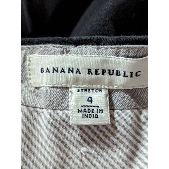 Banana Republic Womens Black Cotton Stretch Button Zip Fly Bermuda Shorts Size 4 - Picture 2 of 6